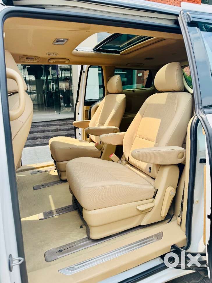 Kia Carnival Prestige, 2021, Diesel