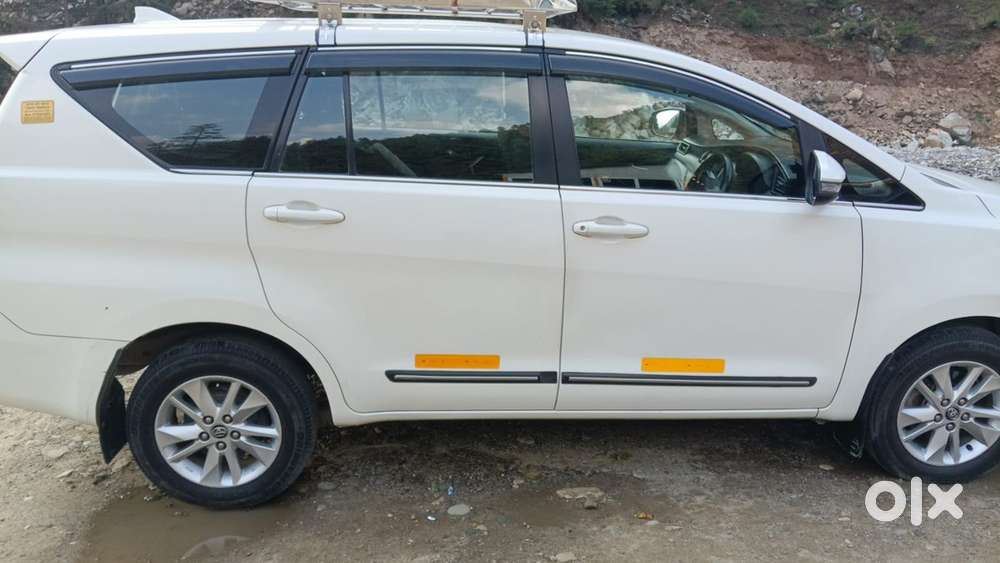Toyota Innova Crysta 2019