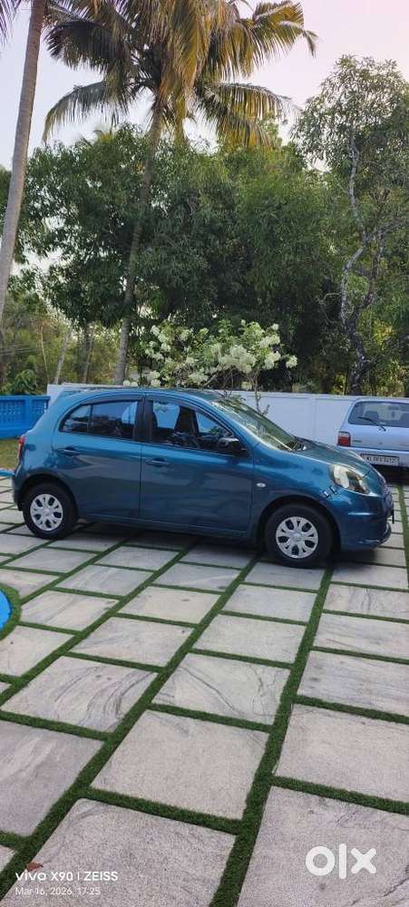 Nissan Micra Active Xv, 2015, Petrol