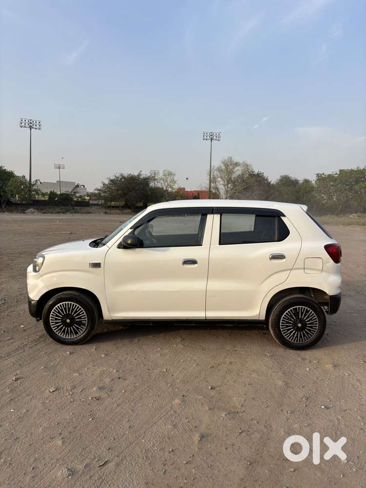 Maruti Suzuki S-presso 1.0 Lxi Cng, 2020, Cng & Hybrids