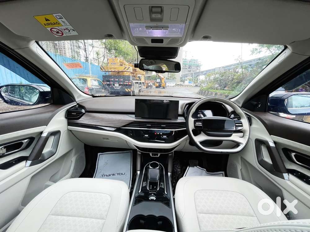 Tata Safari Accomplished Dark Edition, 2024, Diesel