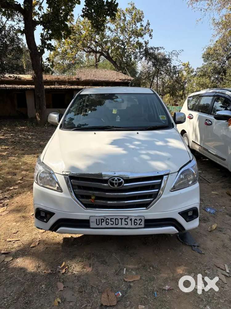 Toyota Innova Diesel 2015