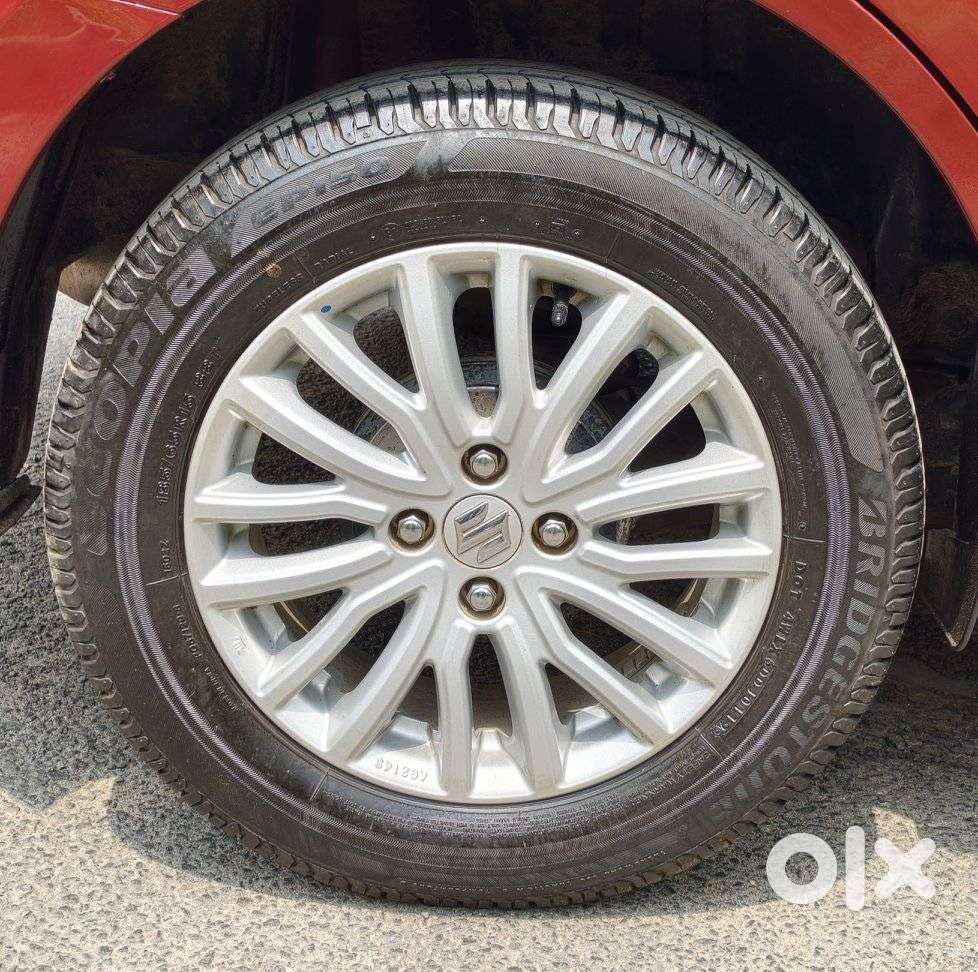 Maruti Suzuki Dzire 1.2 Zxi, 2019, Petrol