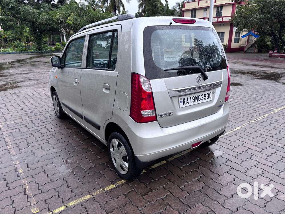 Maruti Suzuki Wagon R Vxi Amt1.2, 2016, Petrol