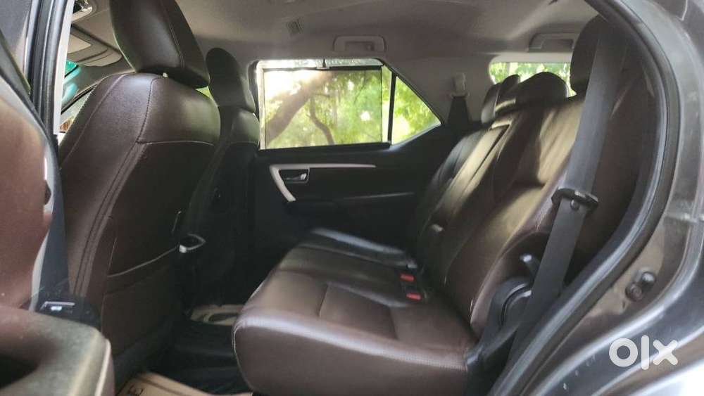 Toyota Fortuner 4x2 At 2.7 Petrol, 2018, Petrol
