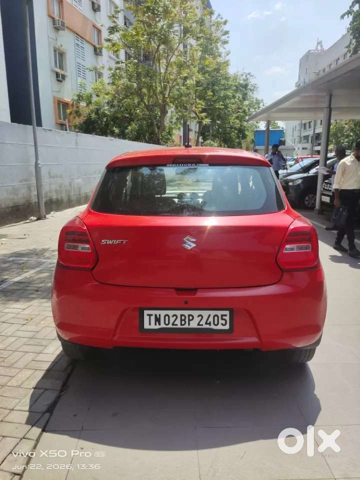Maruti Suzuki Swift Vxi Optional, 2018, Petrol