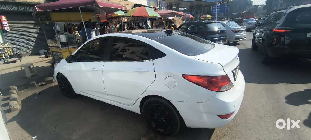 Hyundai Verna 2012 Petrol 36000 Km Driven