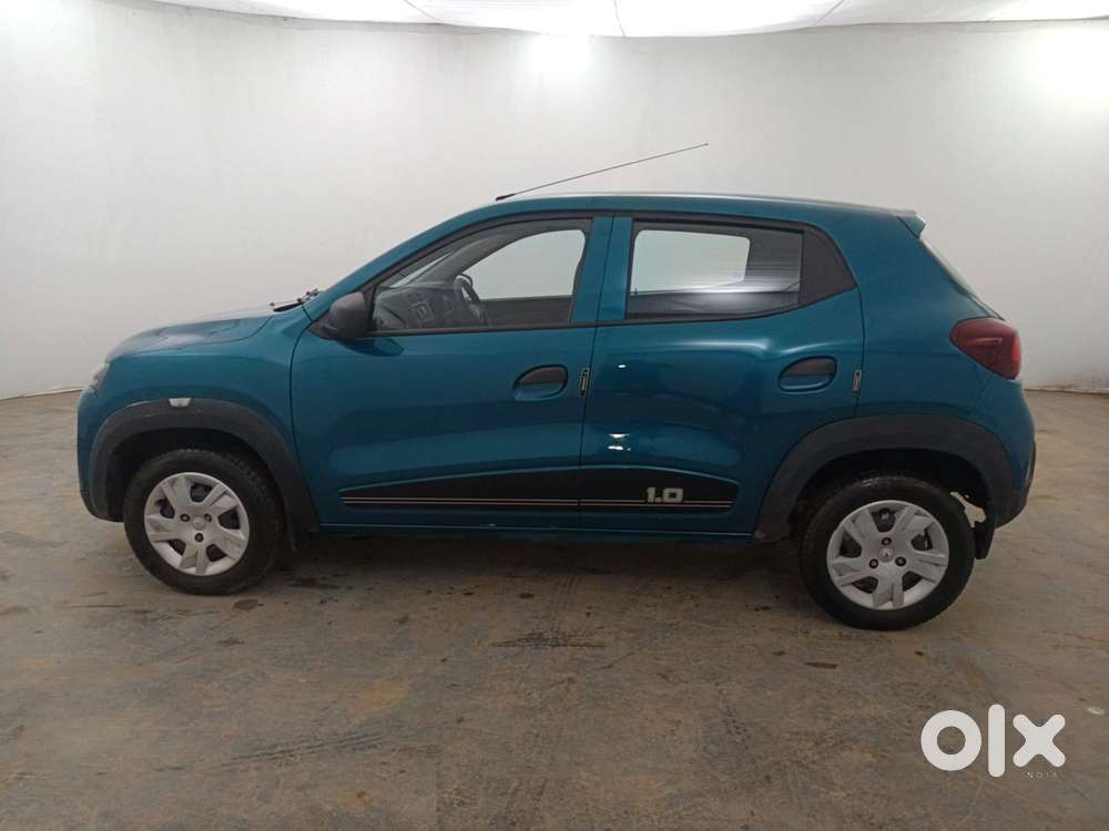 Renault Kwid 1.0 Rxl (o), 2023, Petrol