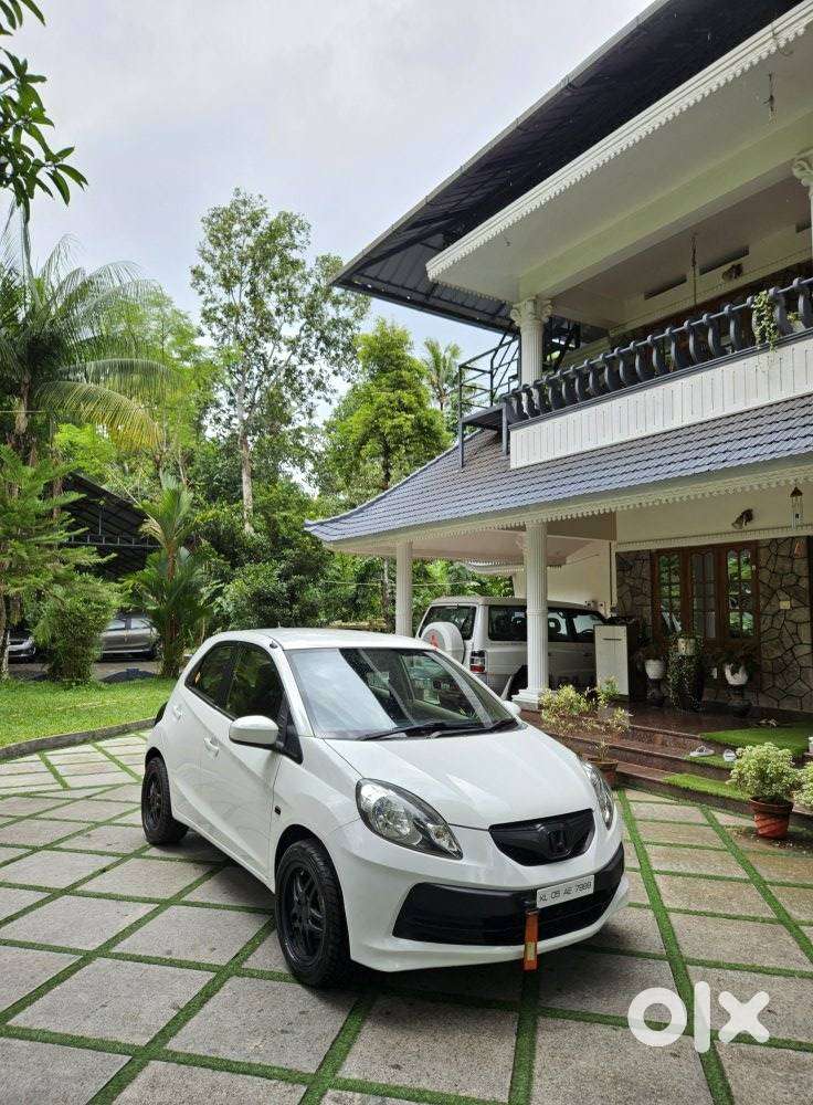Honda Brio S Mt, 2012, Petrol