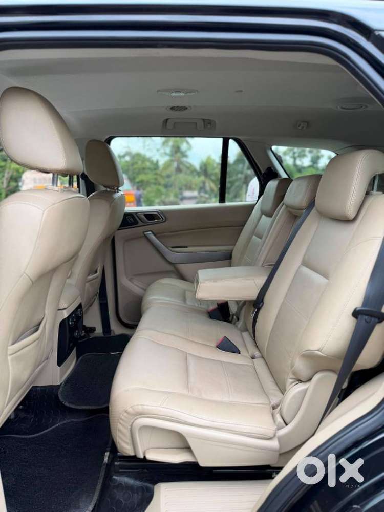 Ford Endeavour 3.2 Titanium At 4x4, 2016, Diesel
