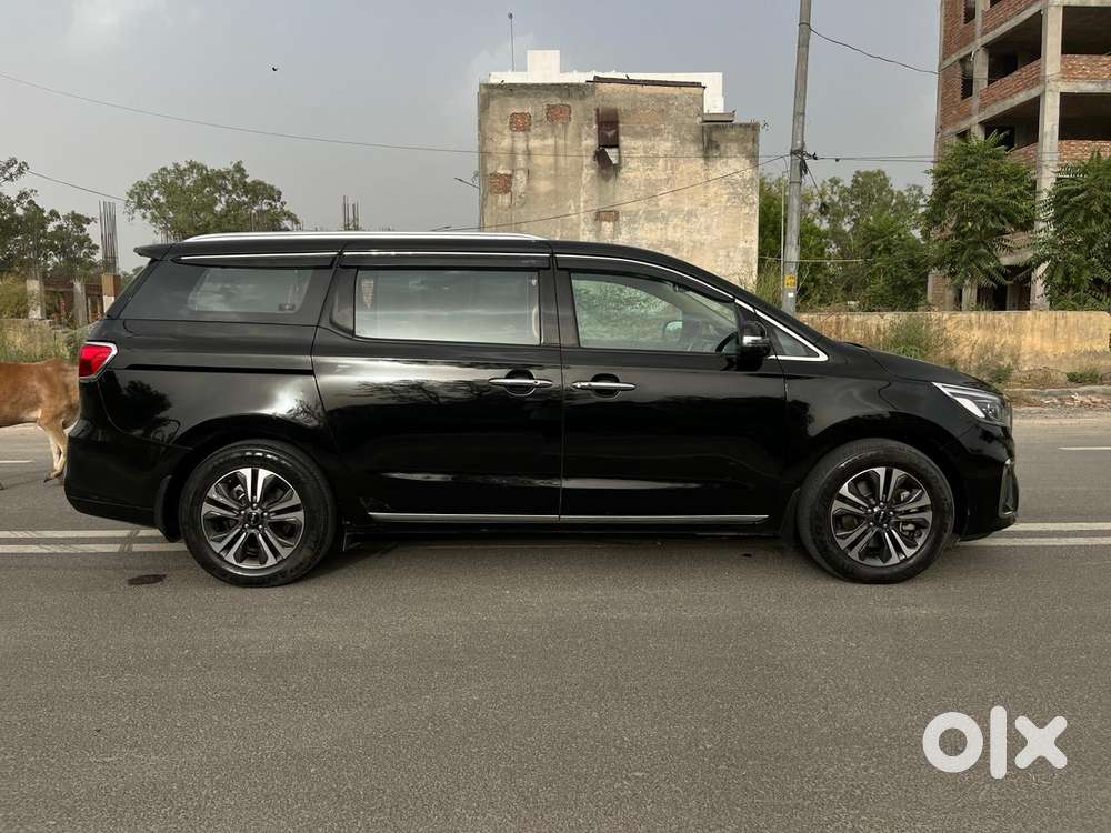 Kia Carnival Limousine Plus 7 Str, 2023, Diesel