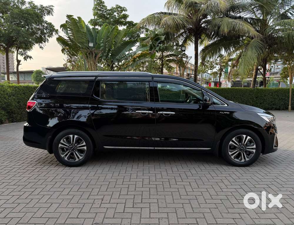 Kia Carnival Limousine Plus 7 Str, 2022, Diesel