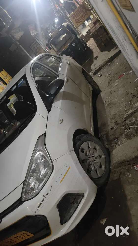 Hyundai Xcent 1.2 Petrol 2016
