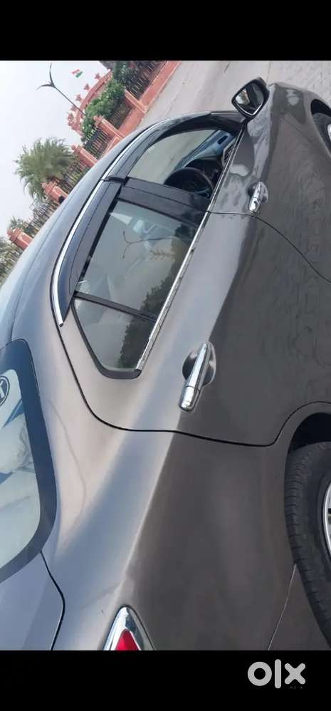 Maruti Suzuki Dzire 2020 Petrol 47000 Km Driven