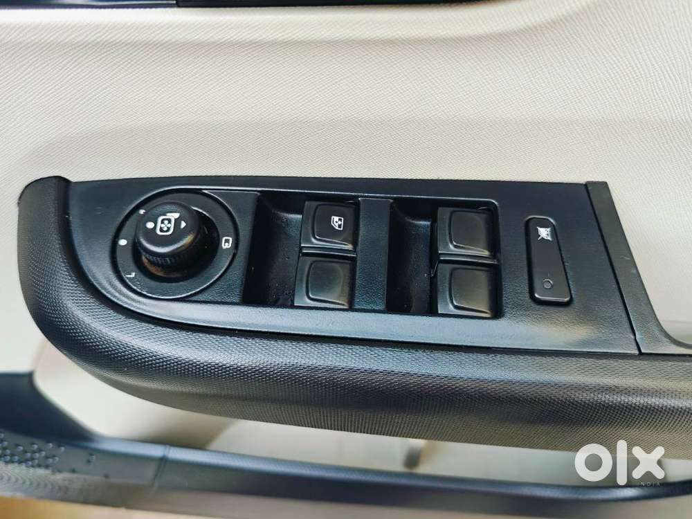 Tata Altroz Xm Plus (s) Icng, 2024, Cng & Hybrids