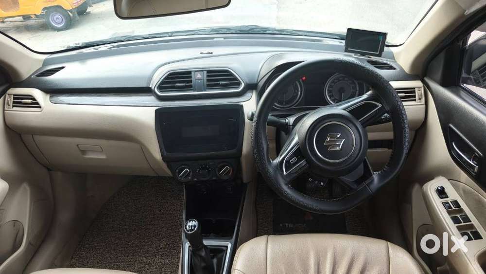 Maruti Suzuki Dzire 1.2 Vxi, 2022, Petrol