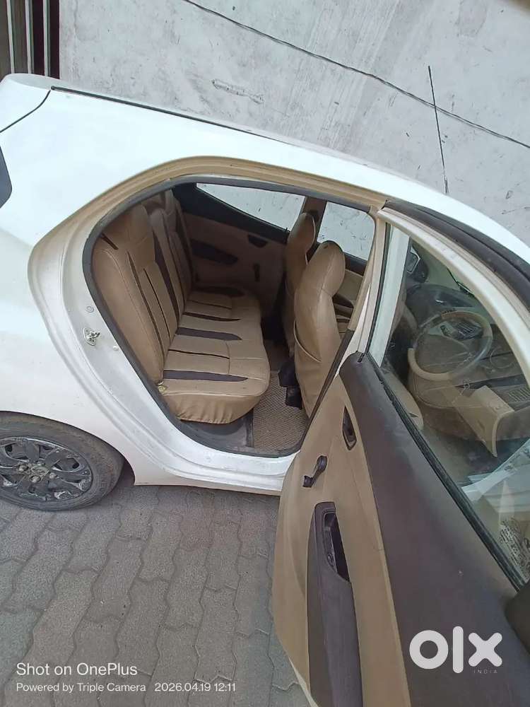 Hyundai Eon 2015 Petrol 70211 Km Driven