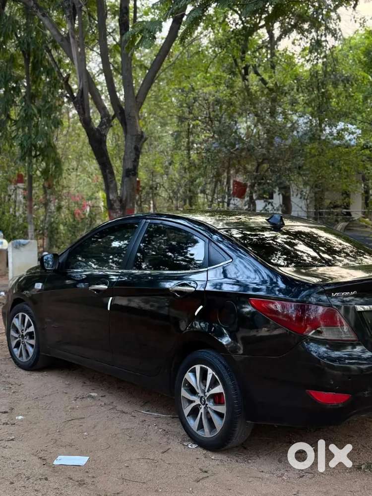 Hyundai Verna Fluidic 2015 Diesel 79600 Km Driven