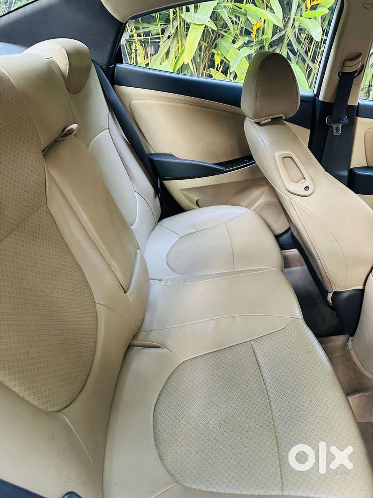 Hyundai Verna [2015-2017] Fluidic 4s 1.6 Vtvt Sx (o), 2015, Petrol