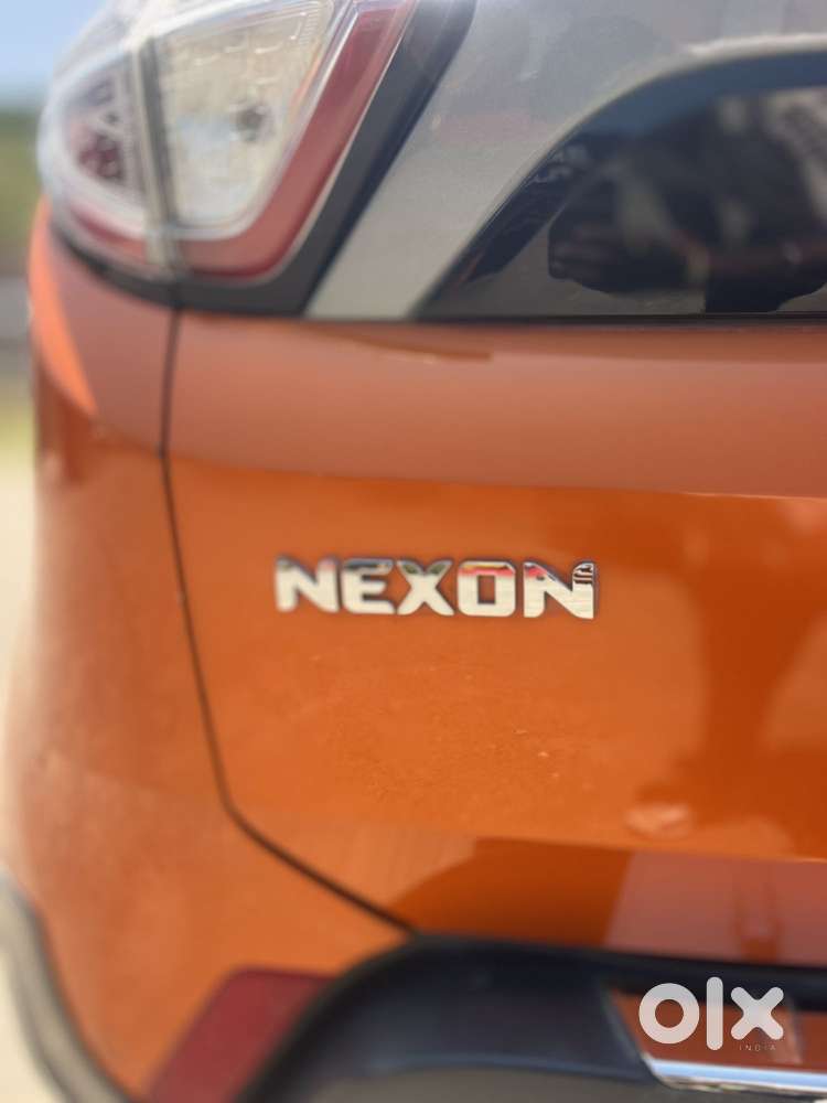 Tata Nexon 1.2 Revotron Xz Plus Dual Tone, 2019, Petrol