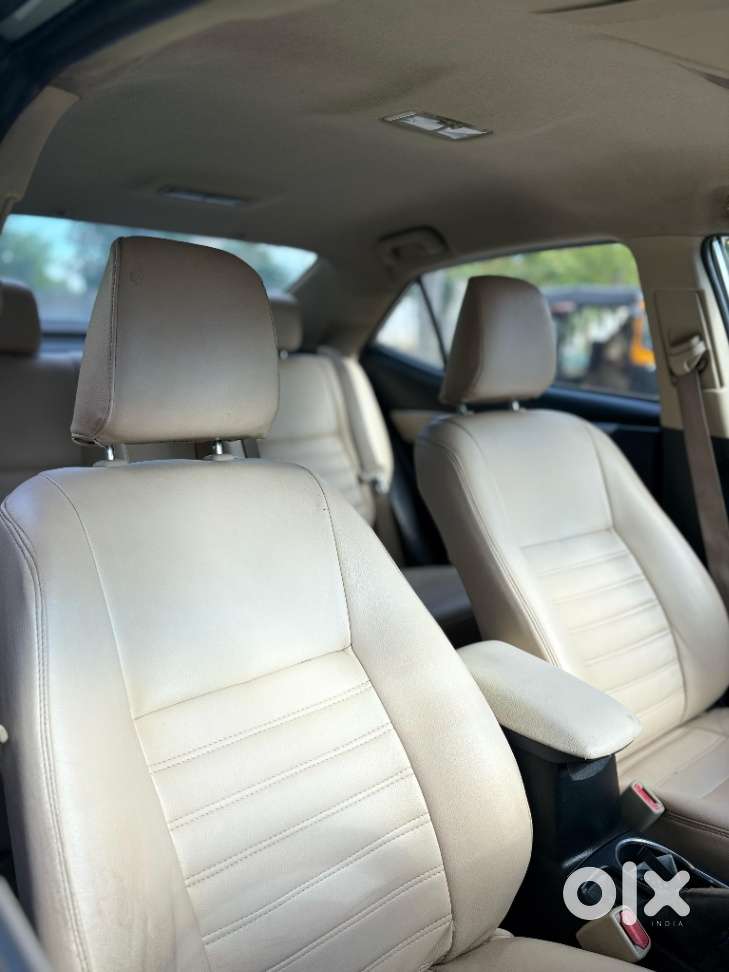 Toyota Corolla Altis D-4d G, 2015