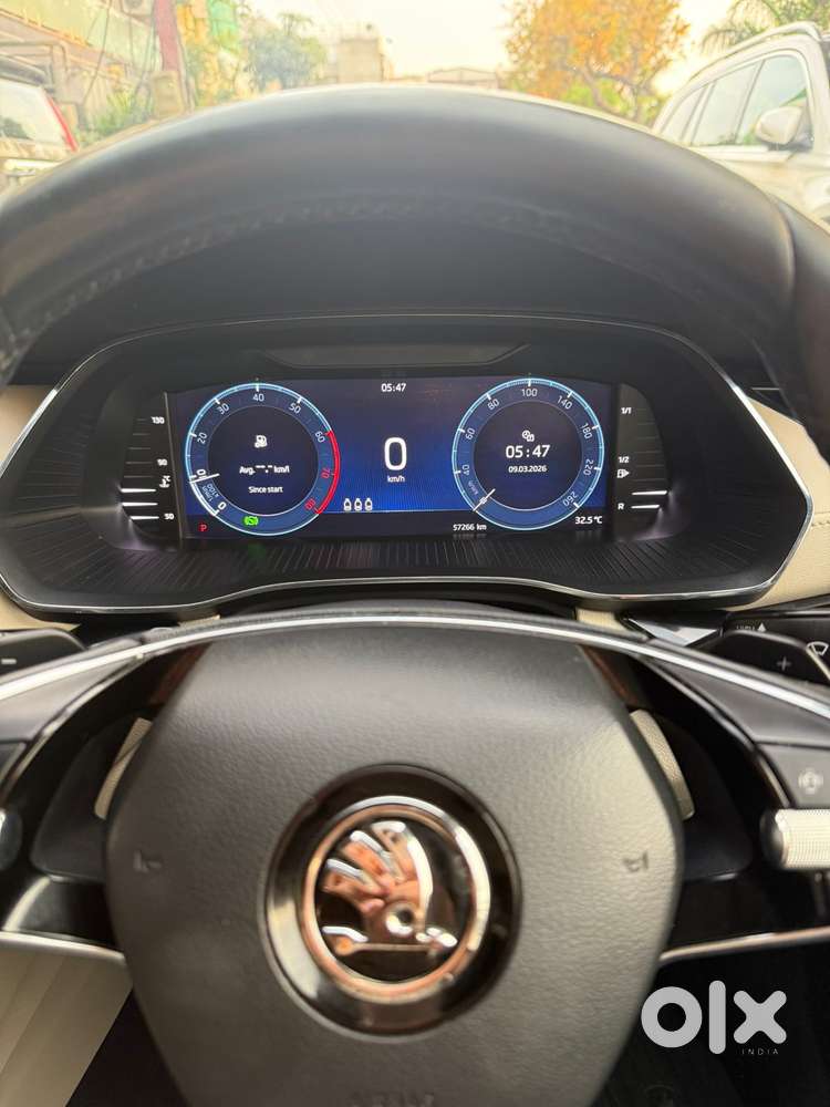 Skoda Octavia 2.0 L K Tsi At, 2022, Petrol