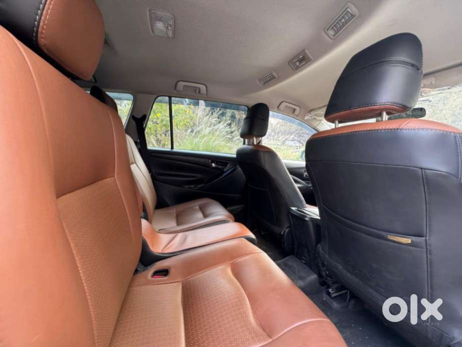 Toyota Innova Crysta [2020-ongoing] 2.4 Gx 7 Str, 2022, Diesel