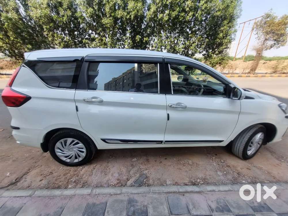 **urgent** Maruti Suzuki Ertiga 2023 Cng & Hybrids 53890 Km Driven
