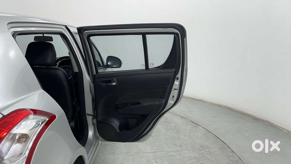 Maruti Suzuki Swift Vvt Vxi, 2012, Petrol