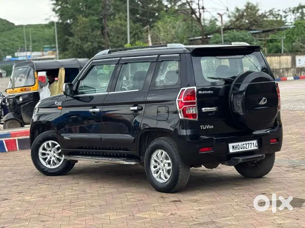 Mahindra Tuv 300 2015 Diesel Good Condition