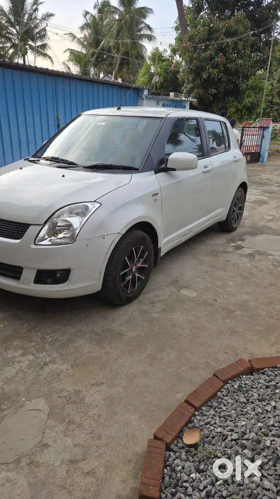 Maruti Suzuki Swift Vdi 2010