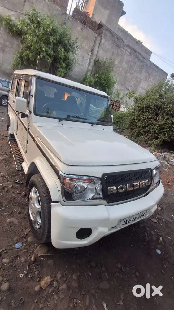 Mahindra Bolero 1.5 B6 September 2014