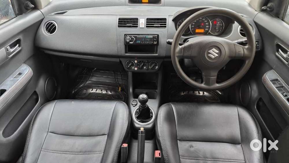 Maruti Suzuki Swift Vxi + Manual, 2009, Petrol