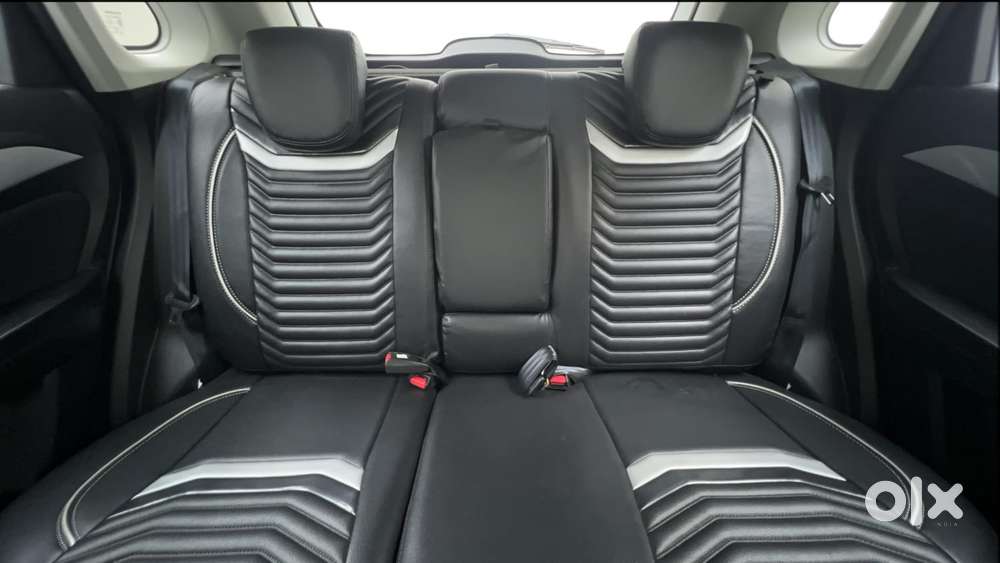 Maruti Suzuki Vitara Brezza 1.5 Zxi Plus At, 2020, Petrol
