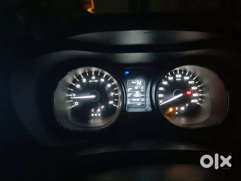 Nexon Xza Plus Dual Tone Diesel. Best Suv In This Segment.