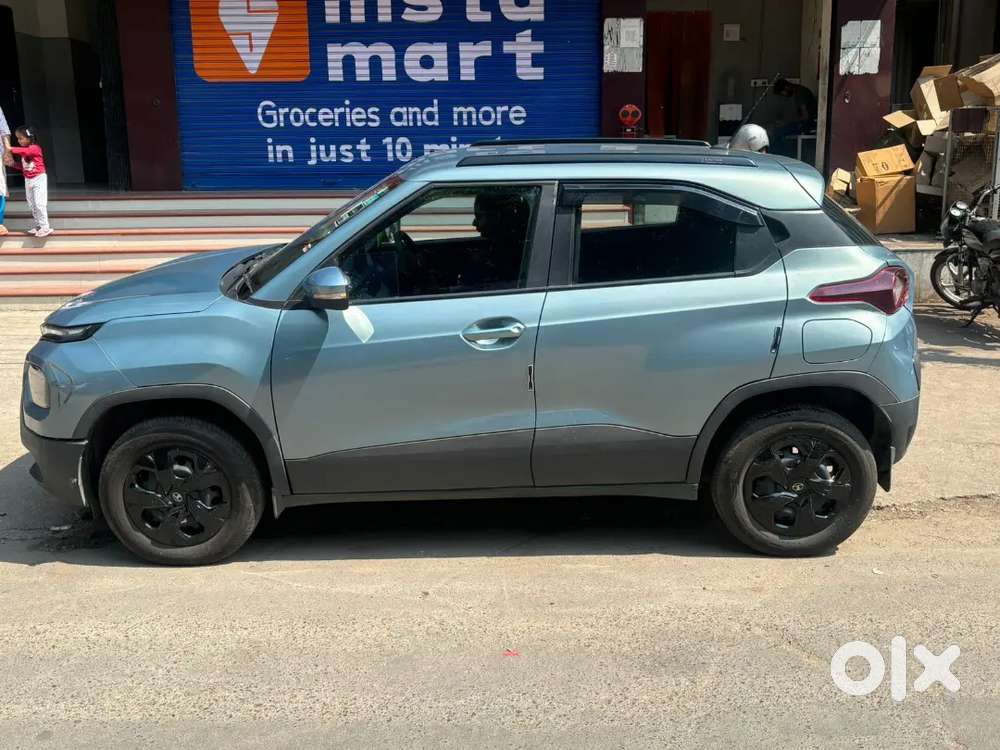 Tata Punch 2025 Petrol 6900 Km Driven