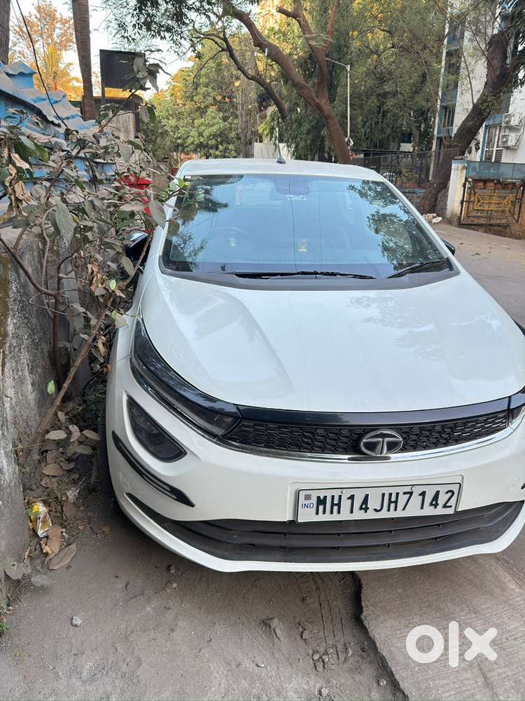Tata Altroz Petrol 2021
