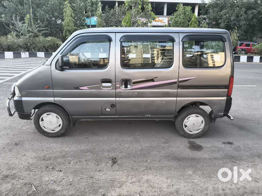 Well Maintained Maruti Suzuki Eeco 2012 Cng