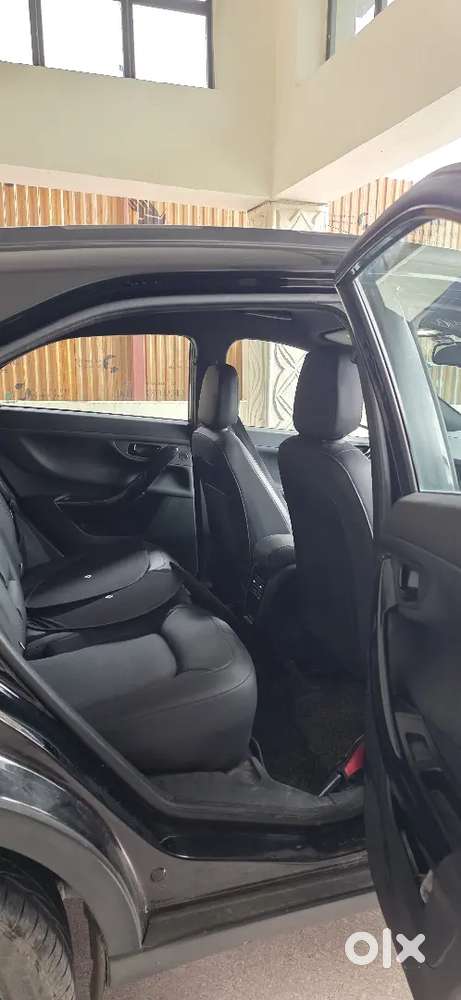 Tata Nexon Xza Plus Dark Edition - Petrol 2025 Registered