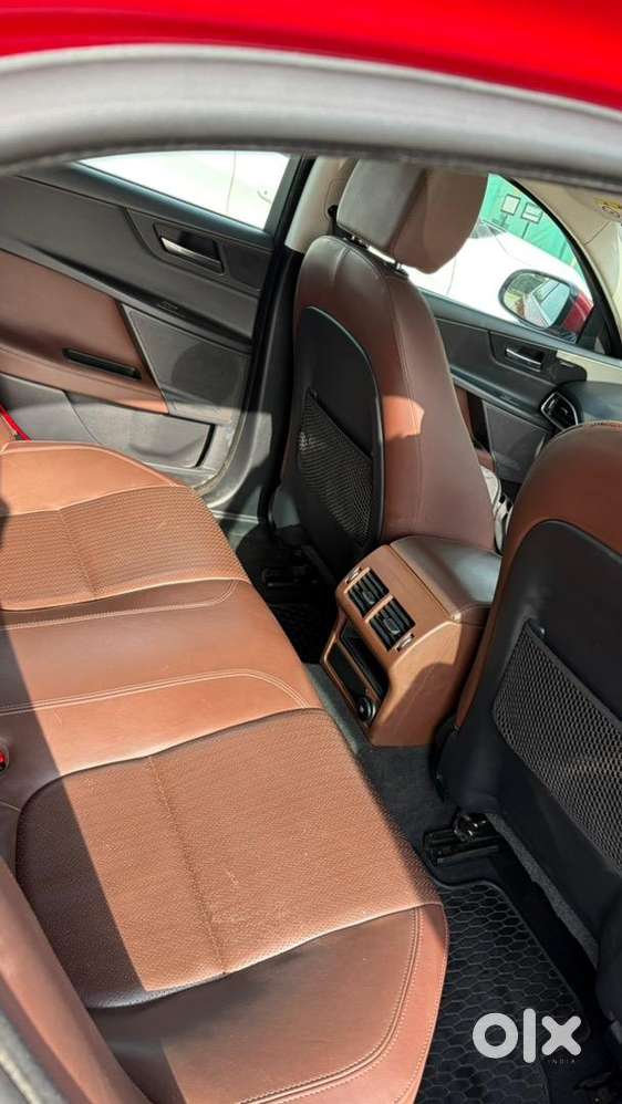 Jaguar Xe 2019 Petrol Well Maintained