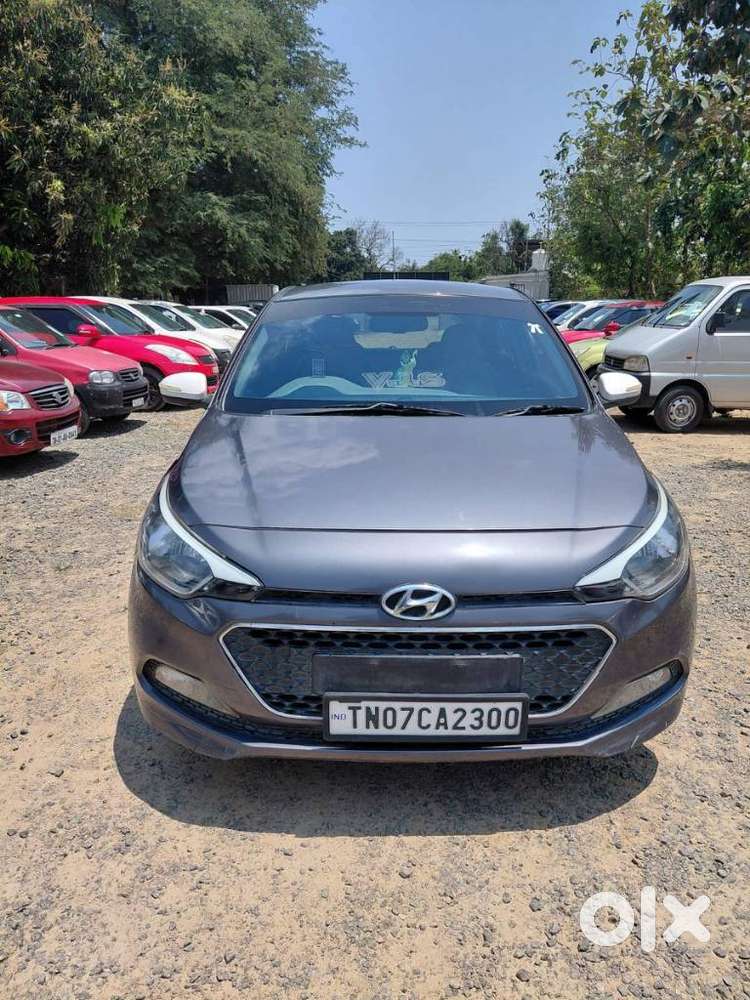 Hyundai Elite I20 Sportz (o) 1.4, 2014, Petrol