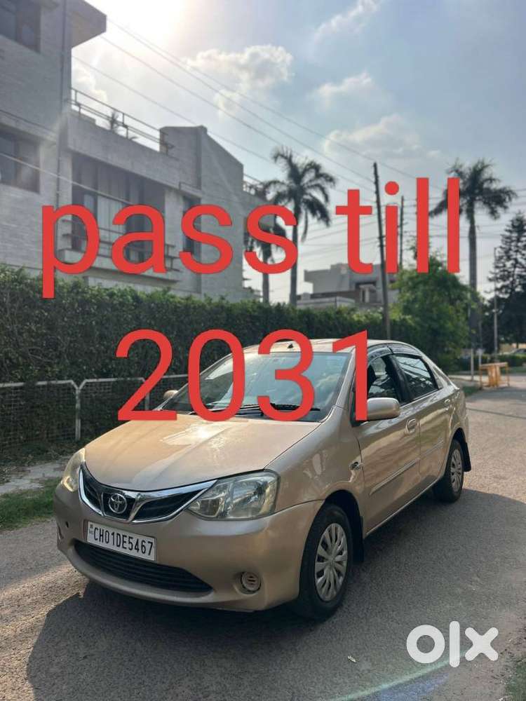 Toyota Etios, 2011, Petrol