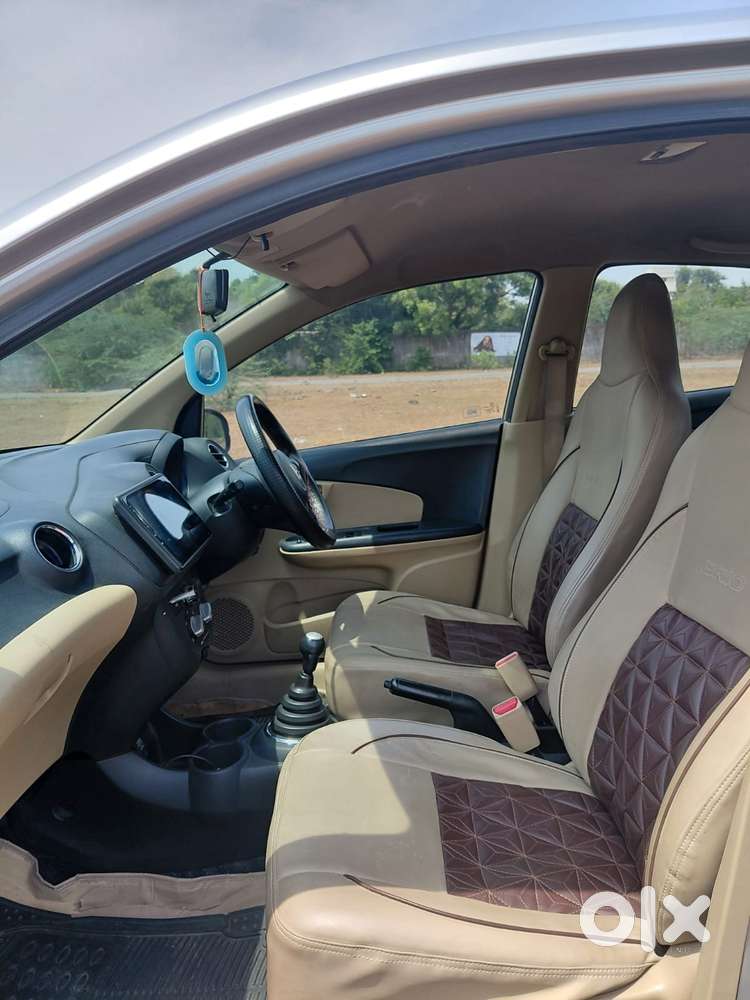 Honda Brio Vx (o) Mt, 2015, Petrol