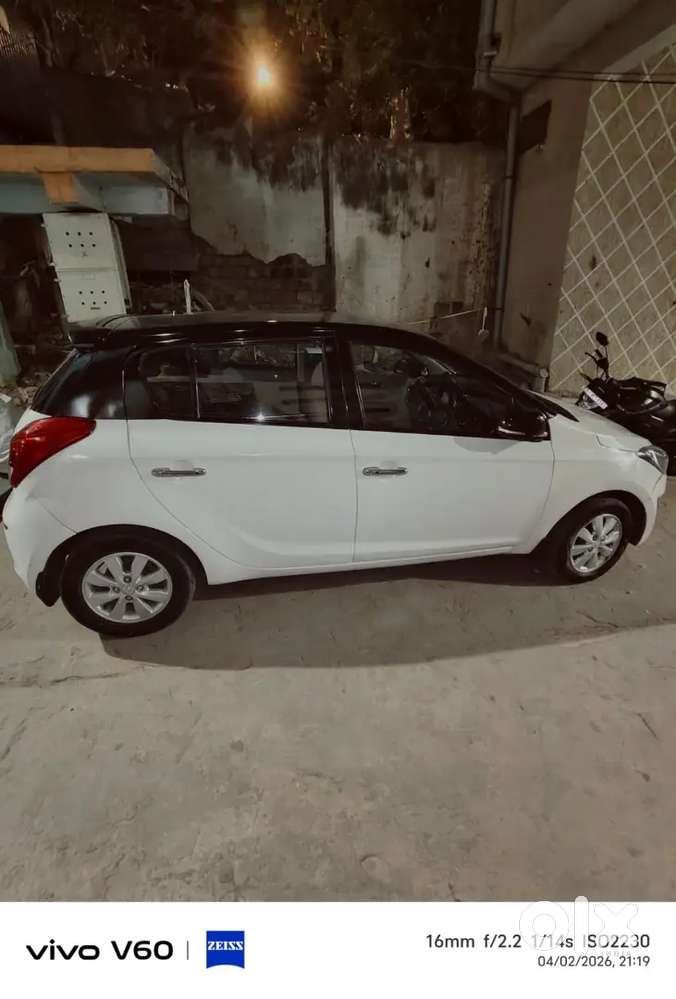 Hyundai I20  49,800 Km  Top Model  Excellent Condition