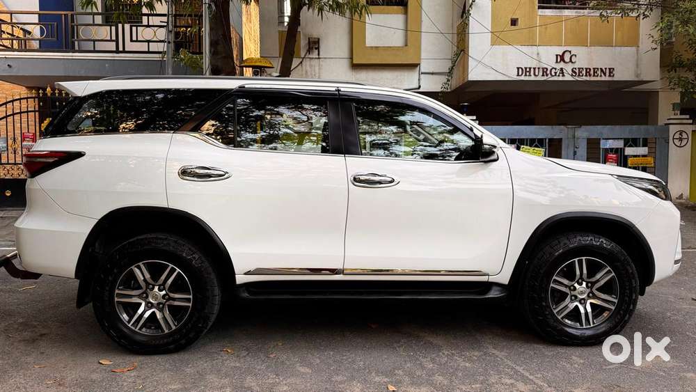 Toyota Fortuner 4x2 At 2.8 Diesel, 2021, Diesel