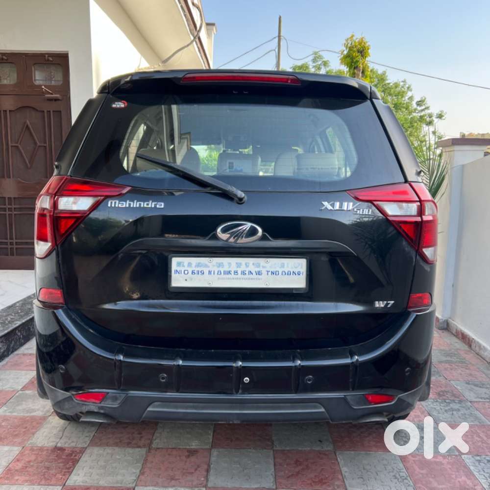 Mahindra Xuv500 2018 Diesel Well Maintained (complete Service Record)
