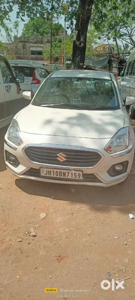 Maruti Suzuki Swift Dzire 2018 Petrol 75100 Km Driven