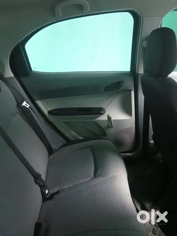 Tata Tiago 2025 Petrol 3500 Km Driven