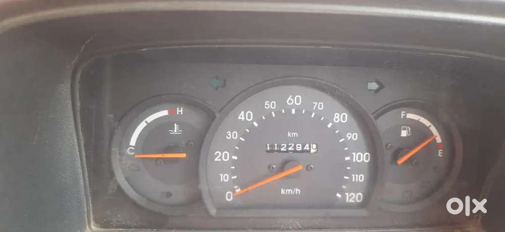 Maruti Suzuki Omni 2013