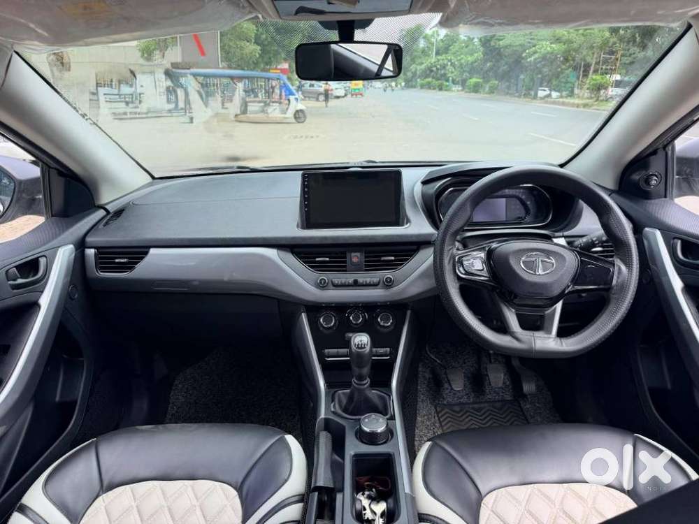 Tata Nexon 1.2 Revotron Xm (s), 2023, Petrol
